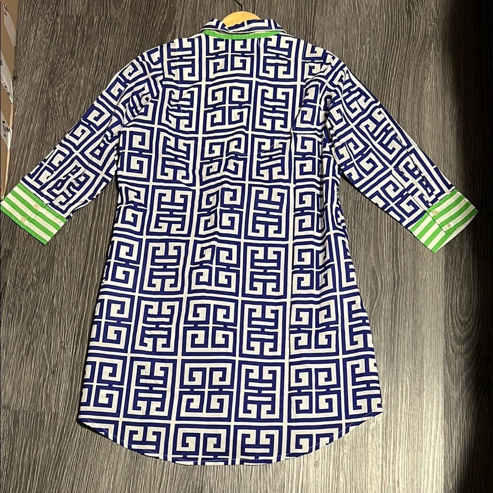 Geometric Patterned Shirt Dress - Picture 6 of 8